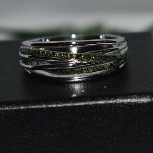 Victoria Wieck Green Diamond Interlocking Band Ring, Size 10